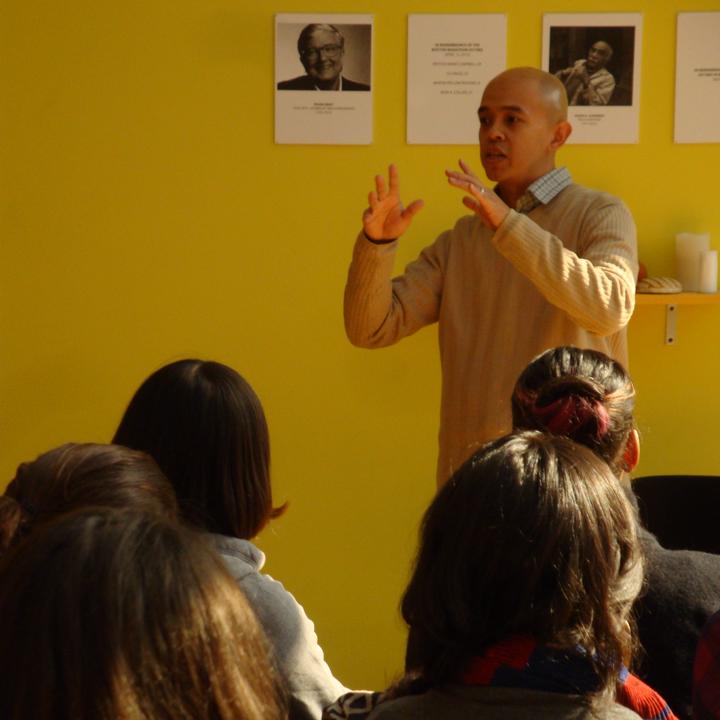 1391641_722791944417662_1942384172_n